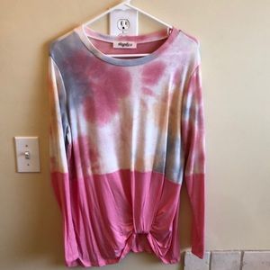 Women’s long sleeve top